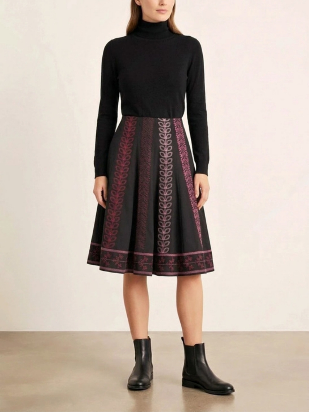 Sunny Leigh Embroidered A-Line Skirt in Black, Pink & Red Size 4
